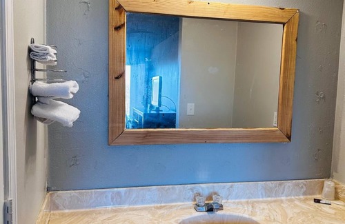 Mount Vernon Hotel | 3 Y Motel