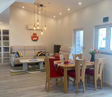 Diez Apartment | 3 Zimmer Ferienwohnung Freiendiez