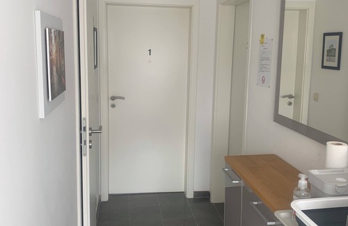 Magdeburg Apartment | 3 Zimmer im Einfamilienhaus mit Garten