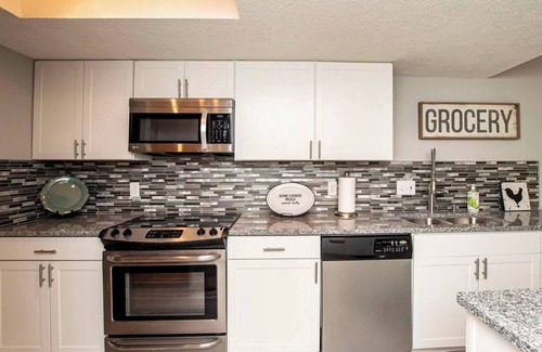 Centerville House | 30 day min-Remodeled-Washington Twshp