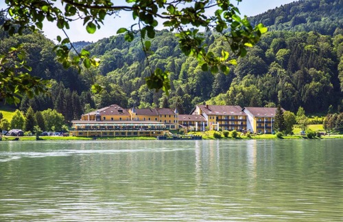 Schlogen Hotel | 30 m² Hotel ∙ 1 bedroom ∙ 4 guests