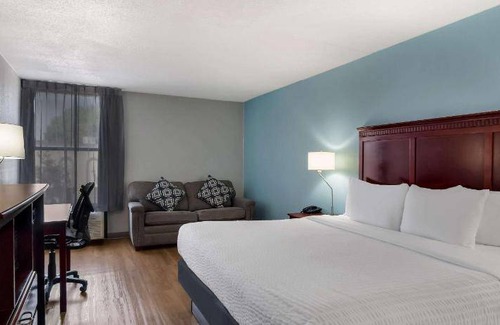 Grand Rapids Hotel | 30 m² Hotel ∙ 10 guests