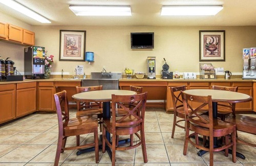 Denton Hotel | 30 m² Hotel ∙ 127 guests