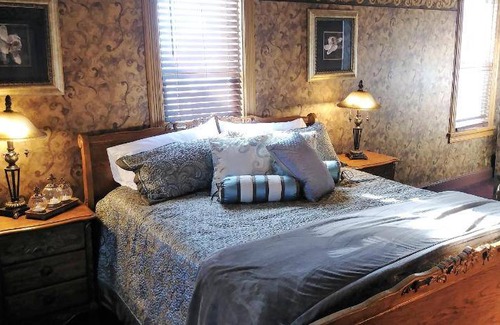 Annandale Hotel | 30 m² Hotel ∙ 3 guests