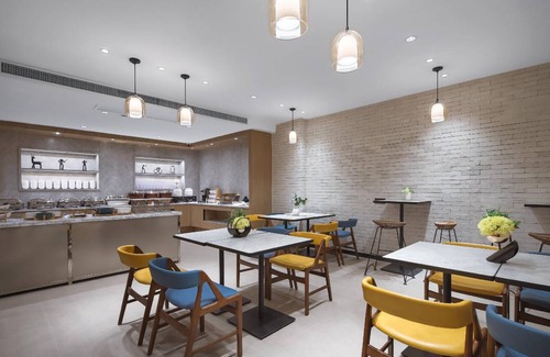 Yu Hua Tai Hotel | 30 m² Hotel ∙ 4 guests
