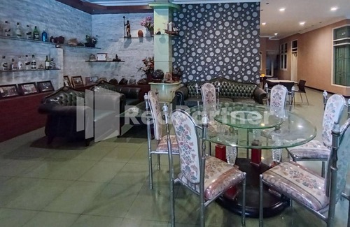 Kebumen Hotel | 30 m² Hotel ∙ 4 guests