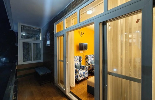 Landour Apartment | 300 m² Apartment ∙ 1 bedroom ∙ 6 guests