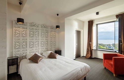 Trebeurden House | 300 m² House ∙ 9 bedrooms ∙ 22 guests