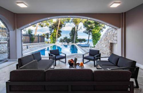 Agii Theodori Villa | 300 m² Villa ∙ 7 bedrooms ∙ 18 guests