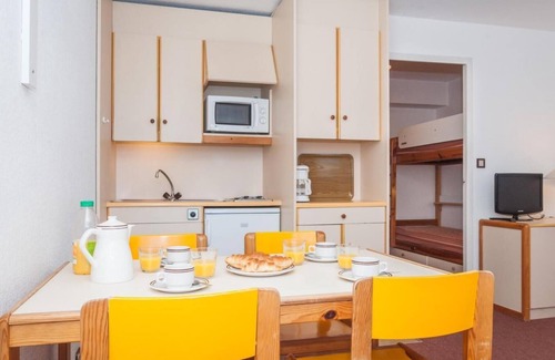 Villard-de-Lans Apartment | 300m from resort center, balcony, tv, 24m², Villard de Lans