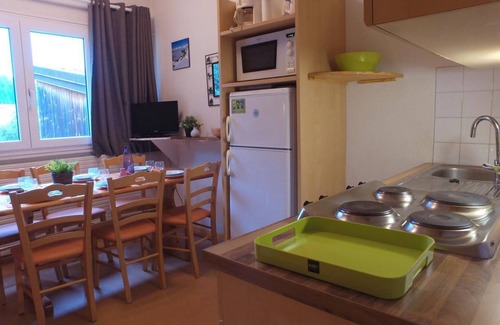 Lelex Apartment | 300m from resort center, swimming pool, parking, tv, ski locker, 36m², Lélex