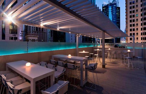 Diplomatic Area Hotel | 303 m² Hotel ∙ 2 bedrooms ∙ 127 guests