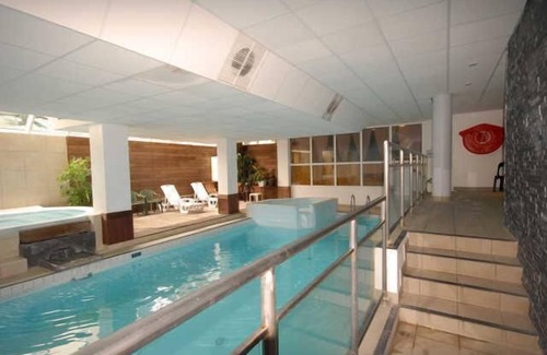 Eaux-Bonnes Apartment | 30m from resort center, 1st floor, view ski slopes, fitness, swimming pool, sauna, tv, ski locker