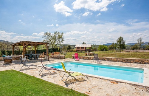 Saint-Andre-de-Cruzieres House | 30M2 comfortable lodge with swimming pool South Ardèche
