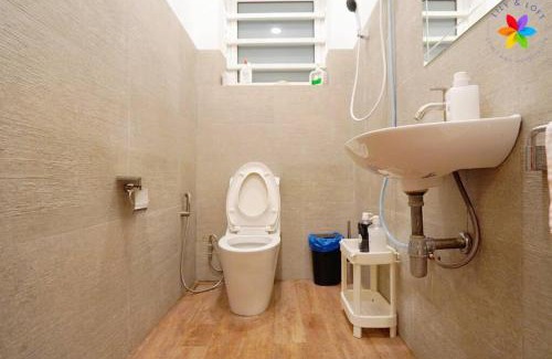 Sentul Pasar Villa | 30P White House Retreat - Pool & Event Hall