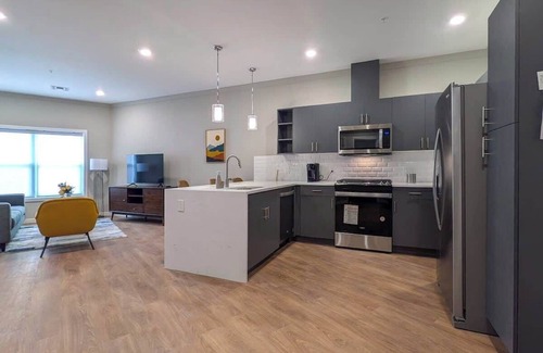 Dunellen Apartment | 310 Brand New 1 Bedroom, 1 Bath, 1 Full Kit, 1 Liv
