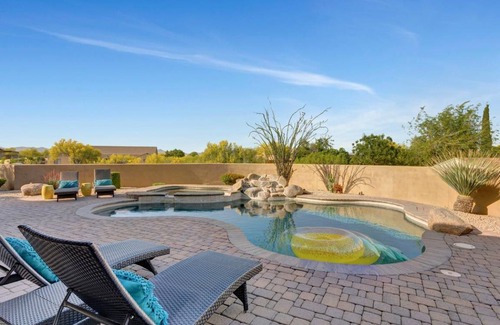 Rio Verde Foothills House | 311 m² House ∙ 5 bedrooms ∙ 15 guests
