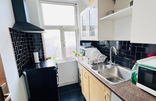 Ealing Common Bed & Breakfast | 32 m² Bed and breakfast ∙ 4 guests