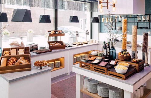 Kloten Hotel | 32 m² Hotel ∙ 10 guests