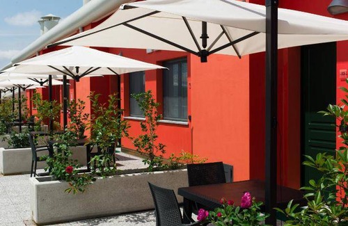 Trecasali Hotel | 32 m² Hotel ∙ 7 guests