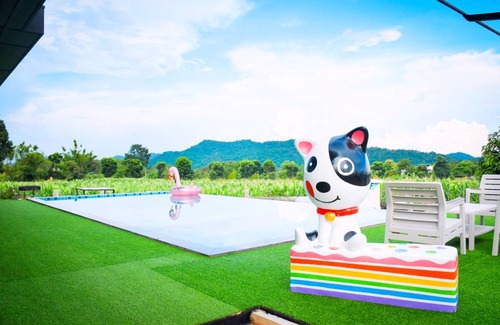 Khanong Phra Villa | 320 m² Villa ∙ 4 bedrooms ∙ 16 guests
