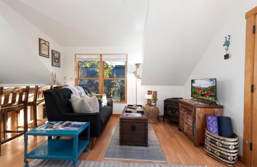 Historic Downtown Durango Apartment | 325 E. 4th Avenue