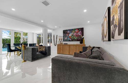 Sunset Villa | 325 m² Villa ∙ 5 bedrooms ∙ 16 guests