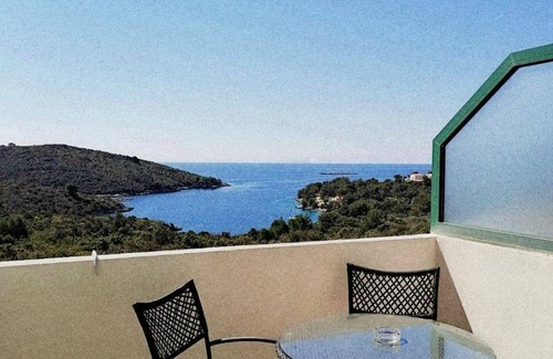 Maslinica Apartment | 33 m² Apartment ∙ 2 bedrooms ∙ 4 guests