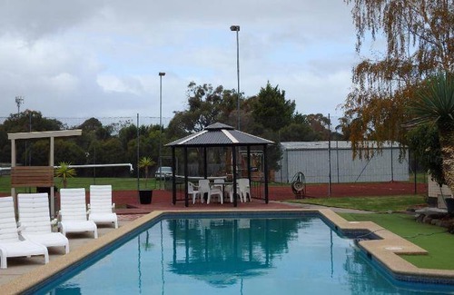 Frankston South Hotel | 33 m² Hotel ∙ 8 guests