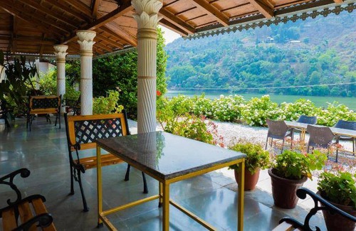 Bhimtal House | 33 m² Motel ∙ 5 guests