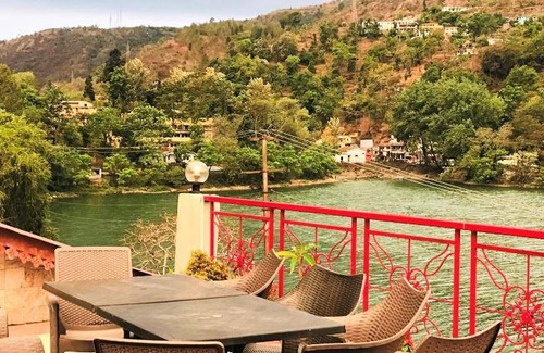Bhimtal House | 33 m² Motel ∙ 5 guests