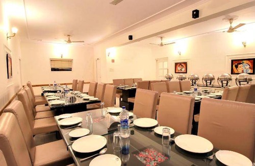 Bhimtal House | 33 m² Motel ∙ 5 guests