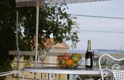 Barbati Apartment | 33 m² Serviced apartment ∙ 4 guests