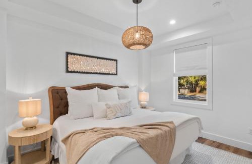 Gulfview Heights House | 34 Buddy Street