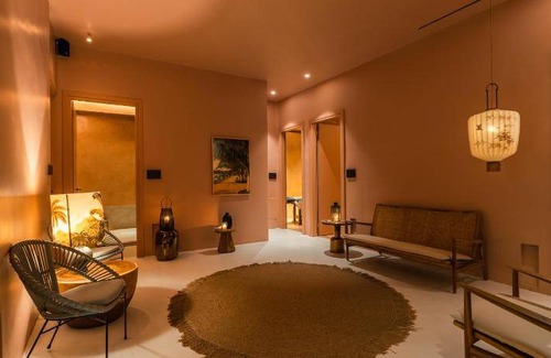 Ano Mera Hotel | 34 m² Hotel ∙ 3 guests