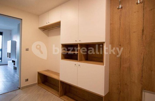 Prague 9 Apartment | 35 m² Apartment ∙ 1 bedroom ∙ 4 guests