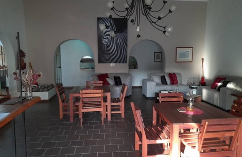 Otjiwarongo Bed & Breakfast | 35 m² Bed and breakfast ∙ 4 guests