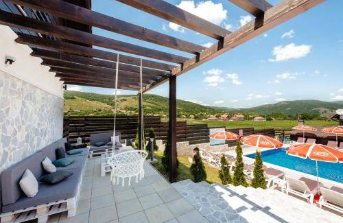 Moldovenesti Bed & Breakfast | 35 m² Bed and breakfast ∙ 7 bedrooms ∙ 18 guests