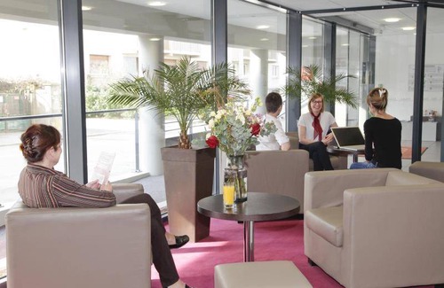 Bourg-l'Eveque Apartment | 35 m² Serviced apartment ∙ 127 guests