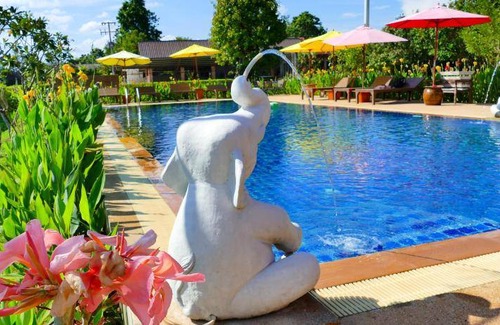 Mueang Kao Apartment | 35 m² Serviced apartment ∙ 4 guests