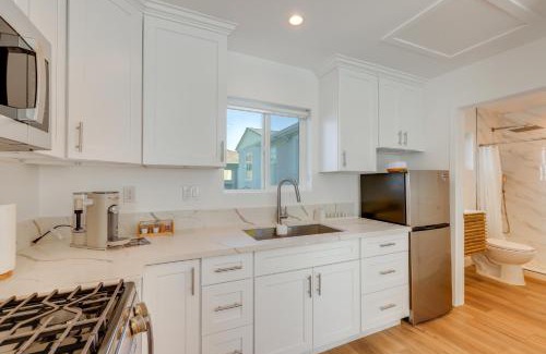 Chino Apartment | 35 Mi to LA Modern Apartment in Chino!