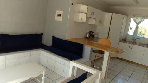 Kareeberg Apartment | 35 Pearce
