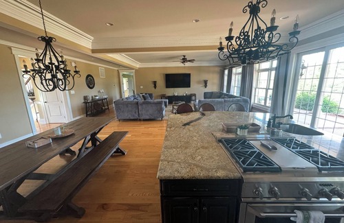 Cobham House | 350 Acre Estate just a mile from James Madison's Montpelier.