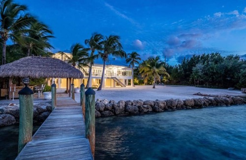 Islamorada House | 350 m² House ∙ 6 bedrooms ∙ 12 guests