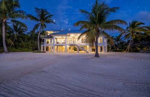 Islamorada House | 350 m² House ∙ 6 bedrooms ∙ 12 guests