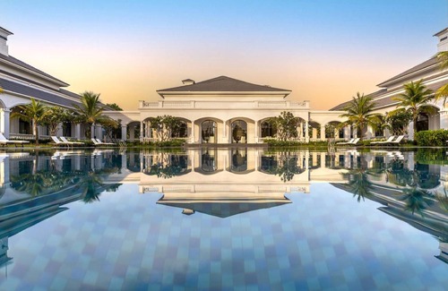 Loc Ha Resort | 350 m² Resort ∙ 4 bedrooms ∙ 127 guests