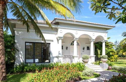 Loc Ha Resort | 350 m² Resort ∙ 4 bedrooms ∙ 127 guests
