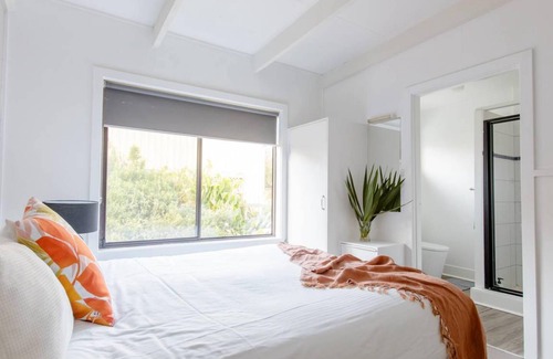 Sandy Point Apartment | 36 mΒ² Apartment β 4 guests