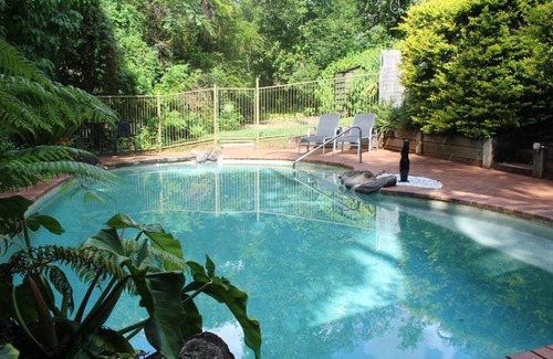 West Woombye Cabin | 36 m² Lodge ∙ 2 guests