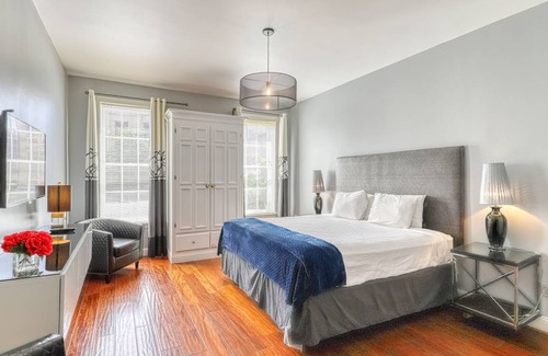 Old West Broad Neighborhood House | 360 m² House ∙ 7 bedrooms ∙ 14 guests